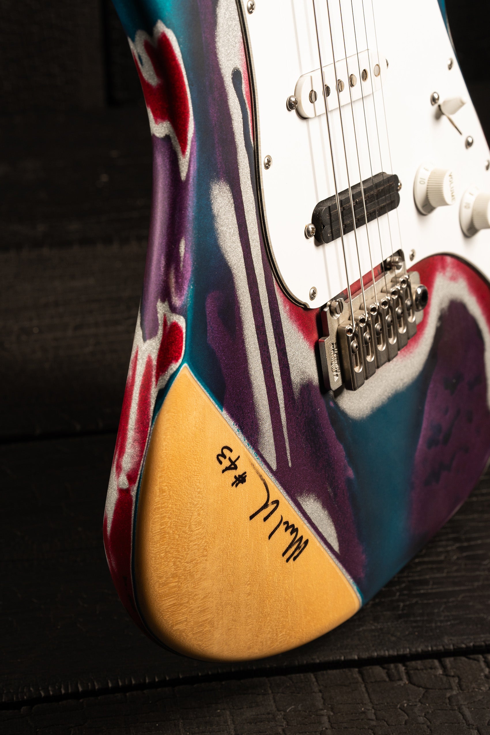 James Tyler Studio Elite Psychedelic Vomit #43 – Headstock