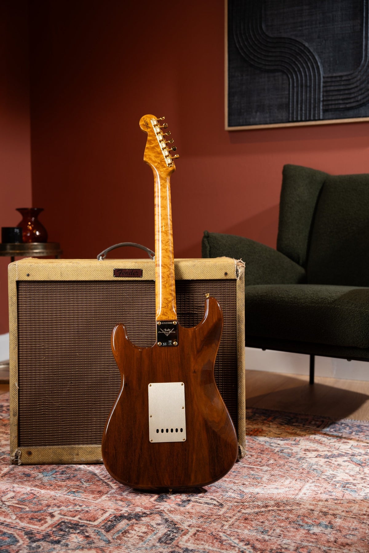 Fender Custom Shop Artisan Claro Walnut Stratocaster 2018