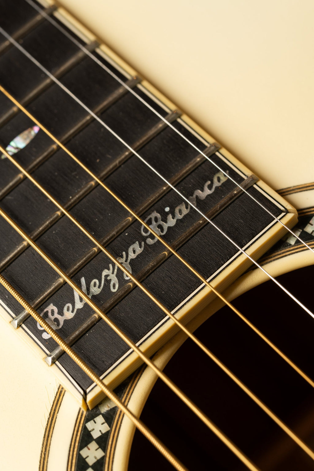 Martin 000-ECHF Bellezza Bianca, Eric Clapton & Hiroshi Fujiwara Limited Edition (#209 of 410) 2006
